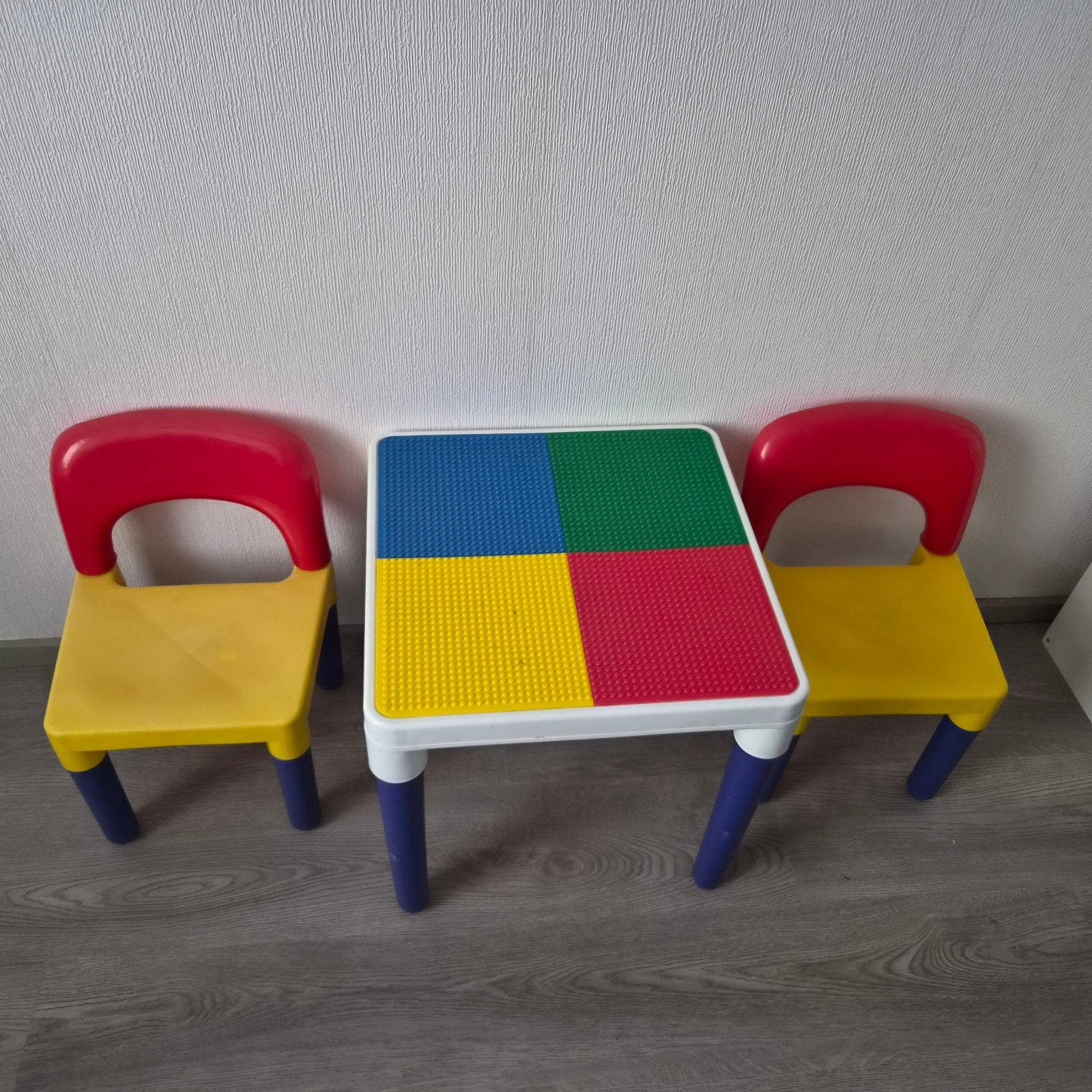 Kinder speeltafel met 2 stoeltjes - bouwblokken lego, Ophalen of Verzenden