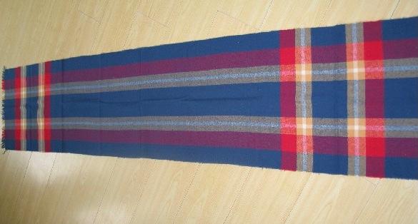 Warme lange sjaal, Maat 42/44 (L), Ophalen of Verzenden, Sjaal, Onbekend