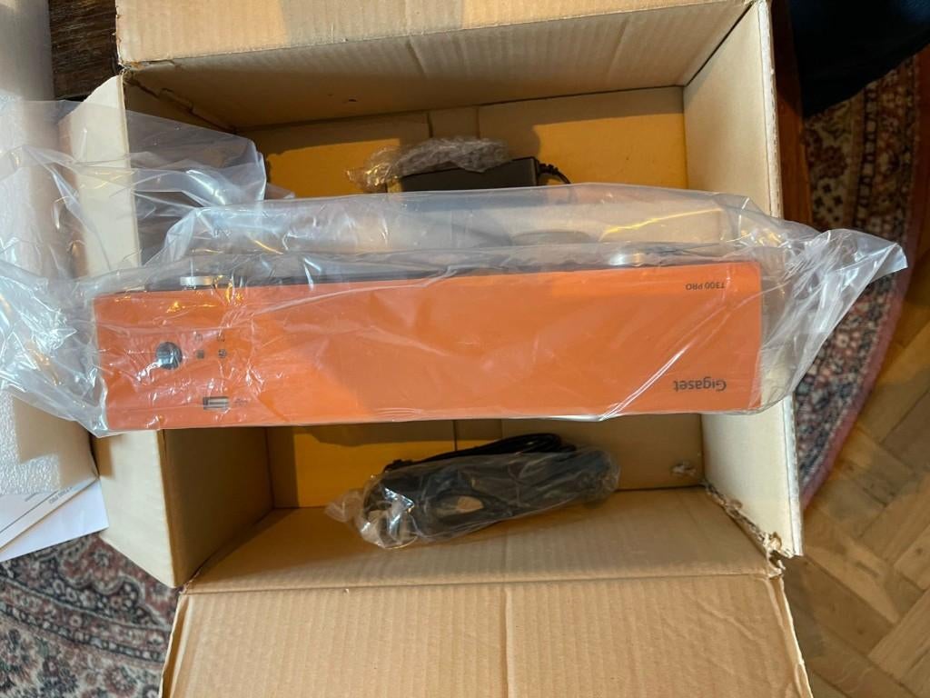 Voip centrale gigaset T300 IP pro nieuw, Ophalen of Verzenden, Nieuw, Telefoon