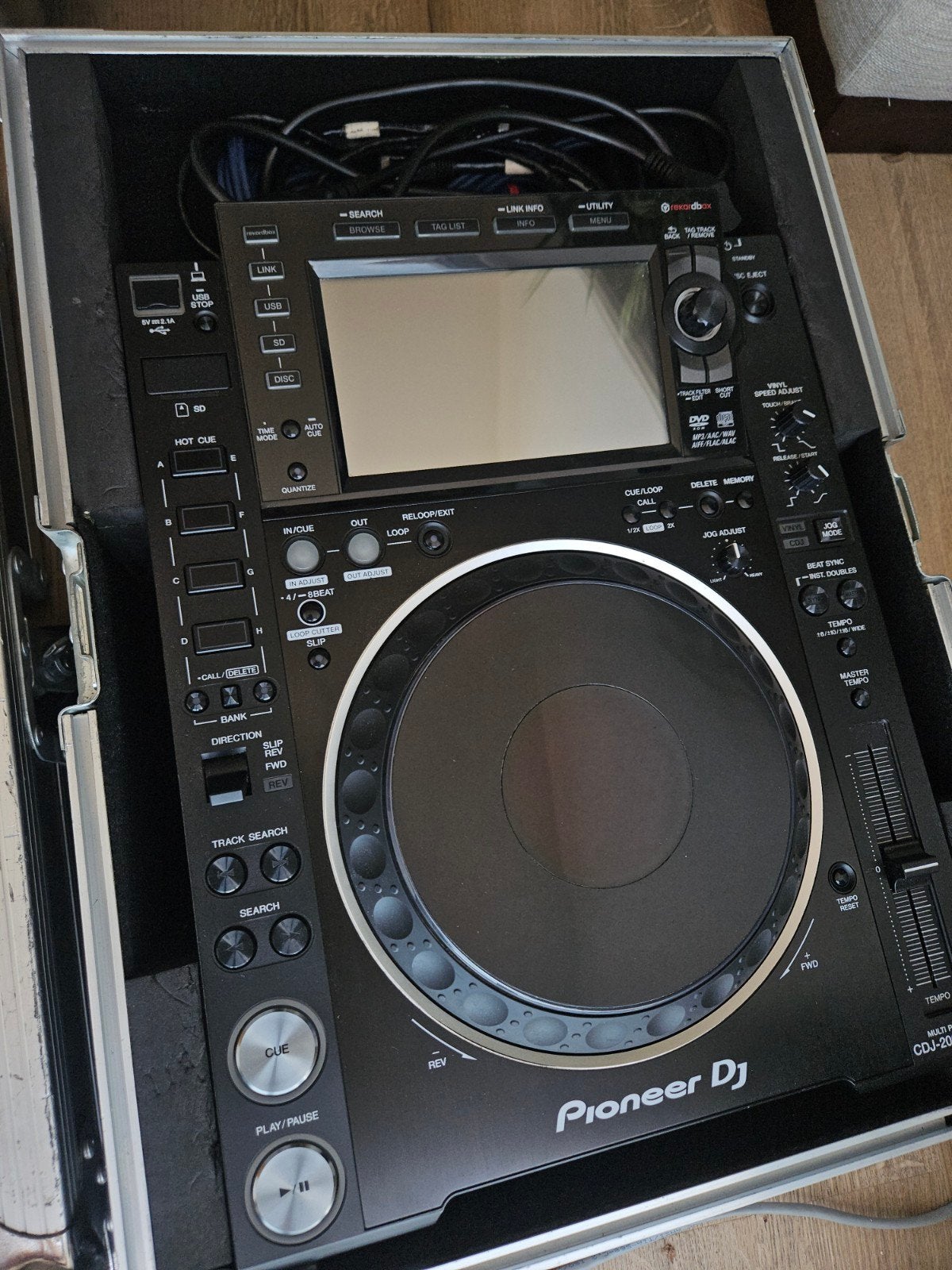 CDJ 2000NEXUS2 + Flightcase & kabels, Ophalen, Zo goed als nieuw, Pioneer
