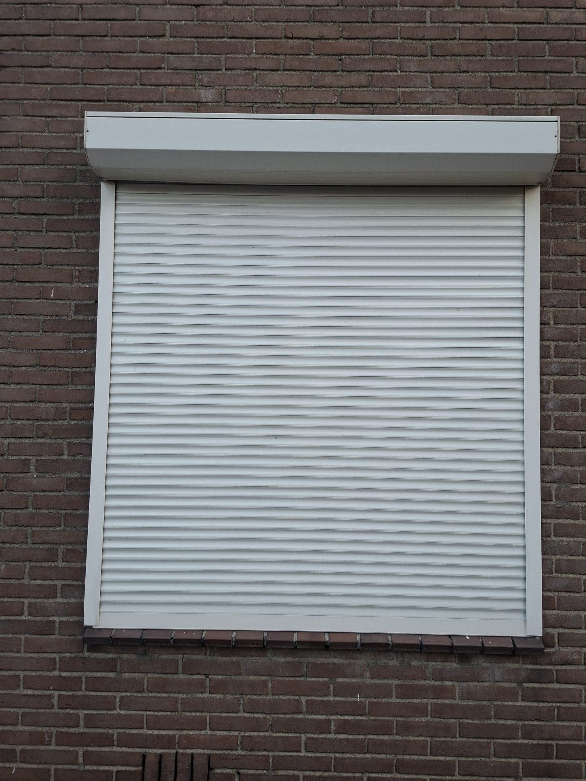 Elektrisch rolluik 1655x1650mm, Ophalen, Gebruikt, Wit, 150 tot 200 cm