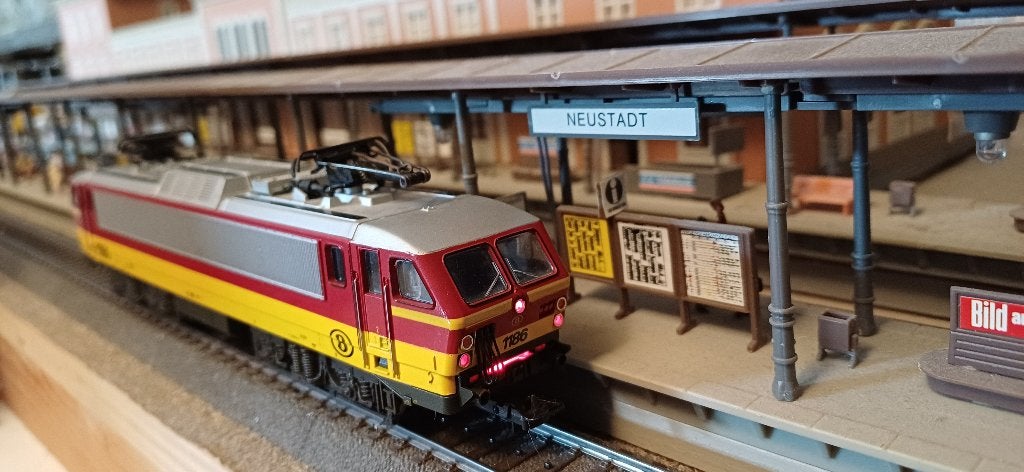 Märklin H0 Locomotief 1186 NMBS/SNCB - digitaal als nieuw, Wisselstroom, Locomotief, Ophalen of Verzenden, Zo goed als nieuw