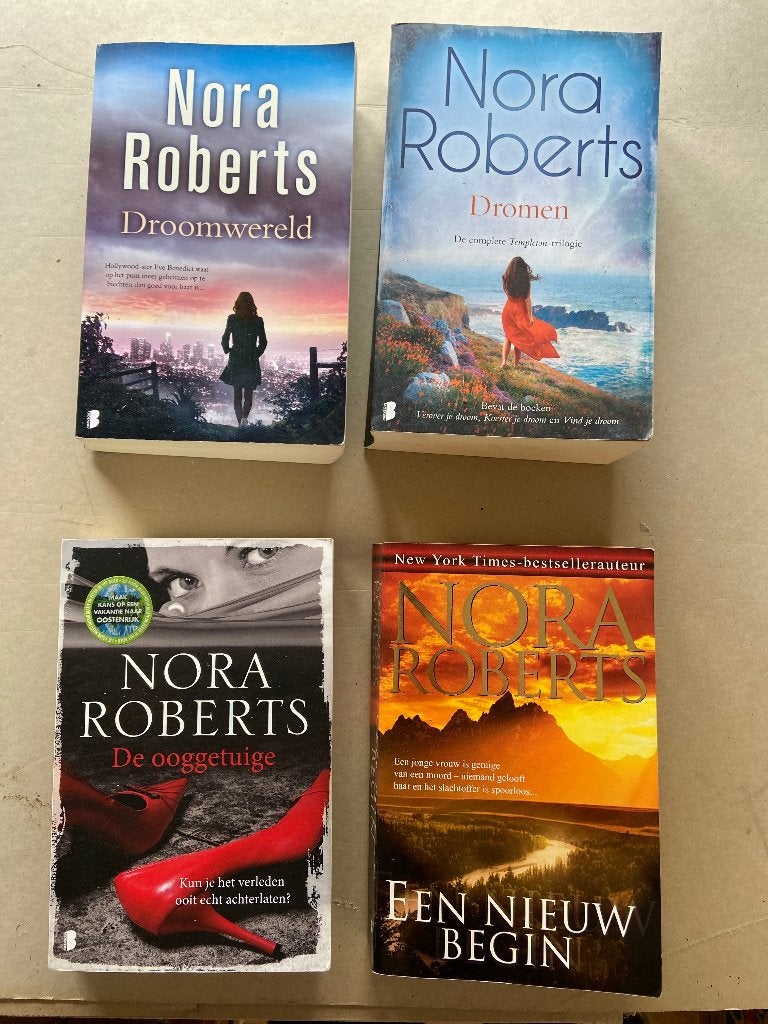 Nora Roberts Boeken Collectie - 13 Romans, Gelezen, Ophalen of Verzenden, Nederland, Nora Roberts