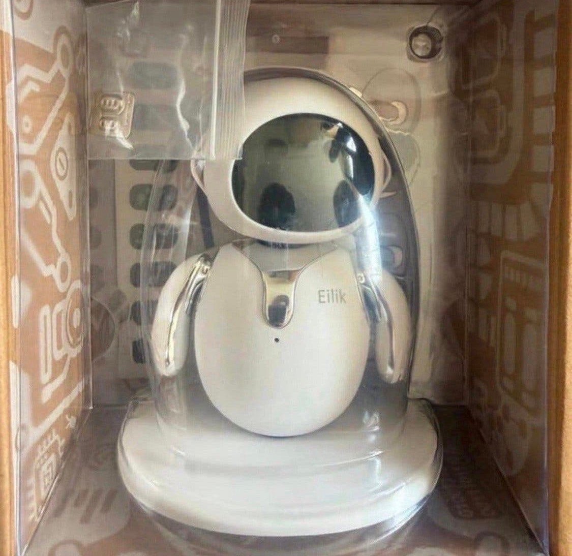 Eilik Robot Silver Limited Edition + Dock Station (NIEUWSTAA, Verzenden, Zo goed als nieuw