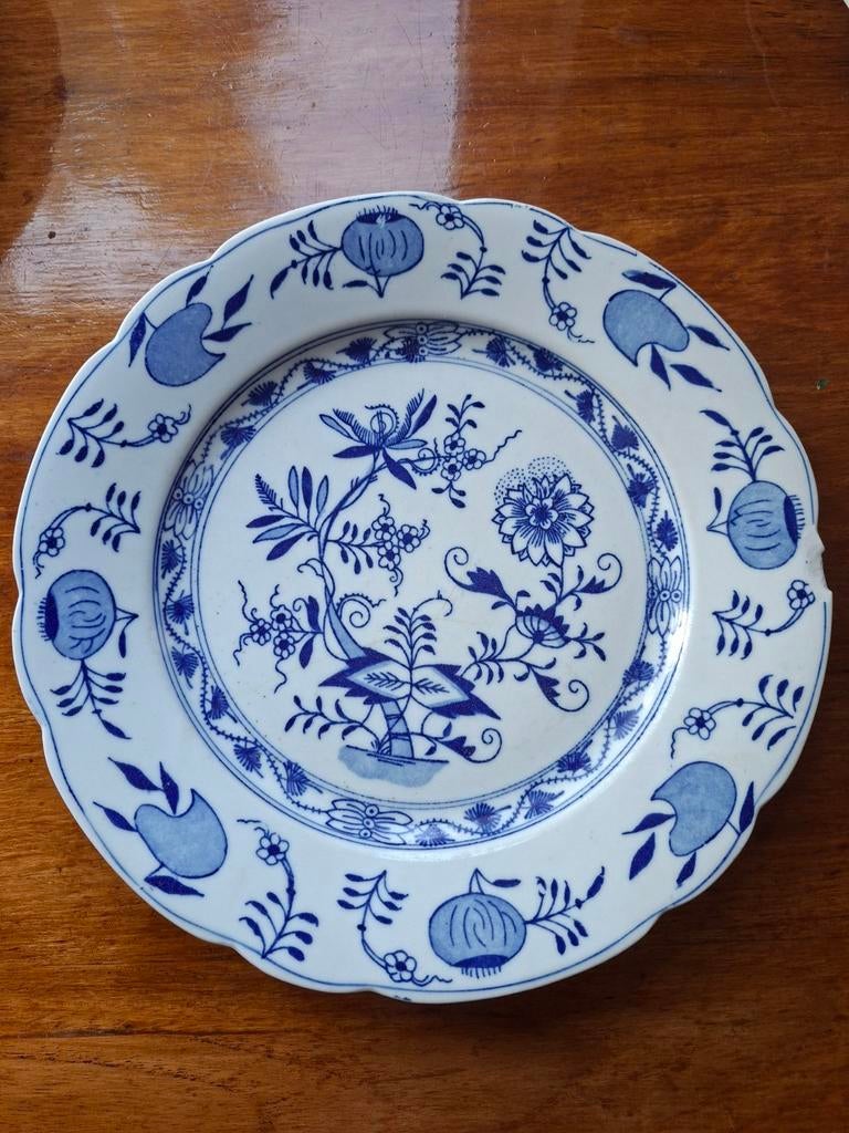 2 porseleinen borden Zwiebelmuster, Ophalen of Verzenden