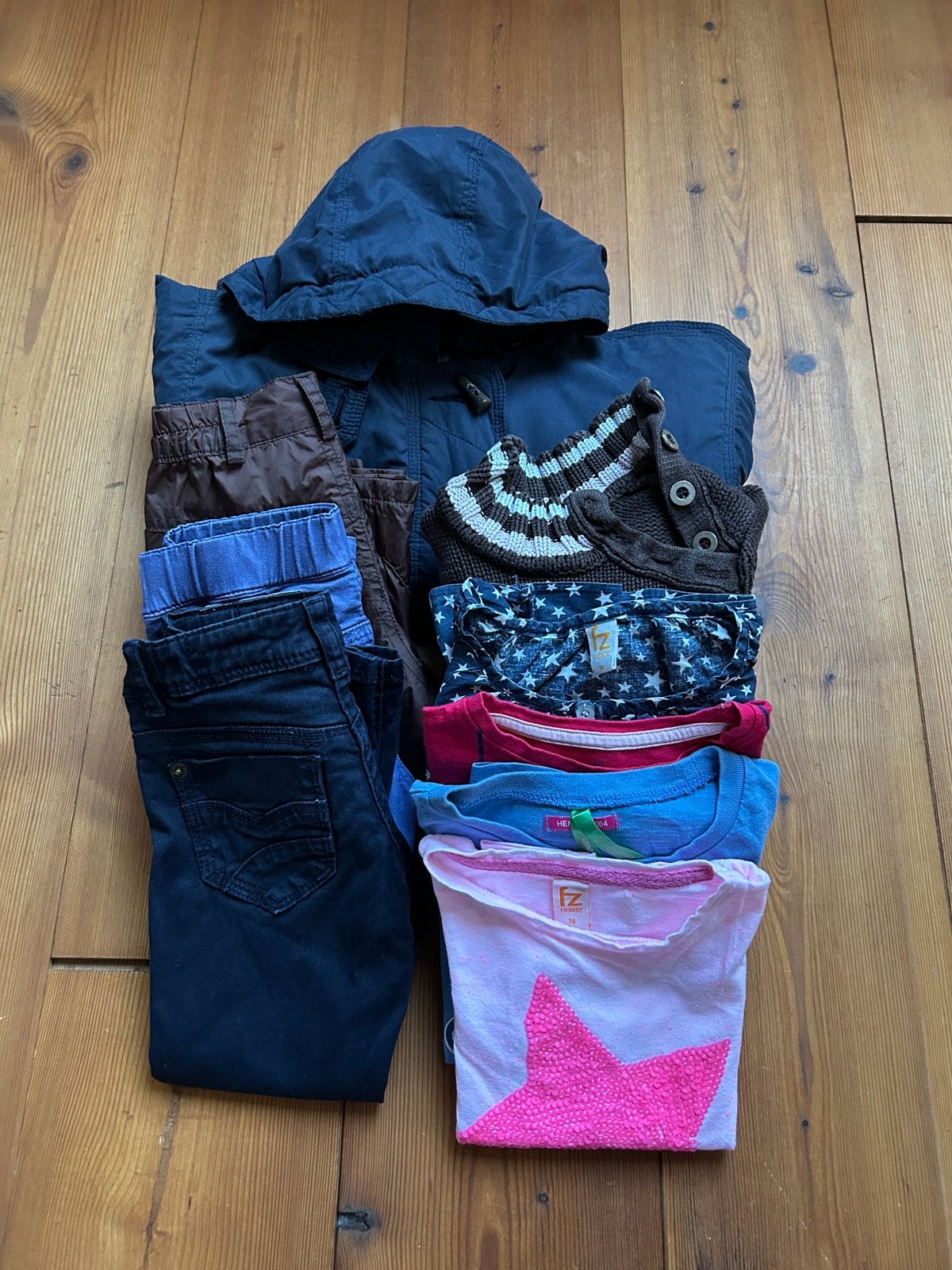Pakket meisje maat 98 broeken/longsleeves/trui/jasje, Ophalen of Verzenden, Gebruikt, Maat 98