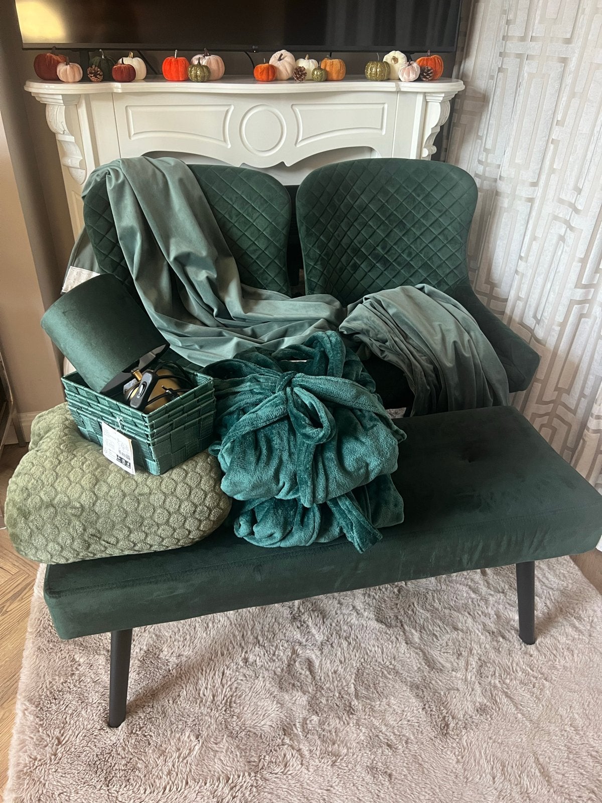 Groen fluwelen bankje, stoelen en gordijnen (8x 140x300), Huis en Inrichting, Stoelen, Ophalen, Twee, Overige kleuren, Zo goed als nieuw