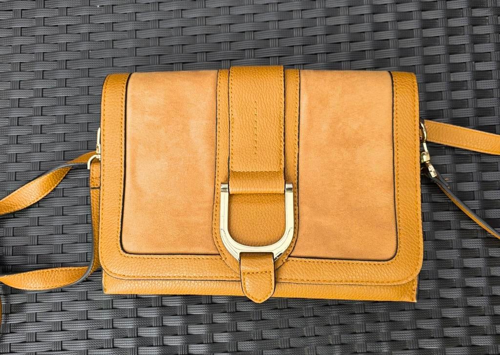 Mosterdgele Dames Schoudertas - Imitatieleer, Sieraden, Tassen en Uiterlijk, Tassen | Damestassen, Schoudertasje, Verzenden