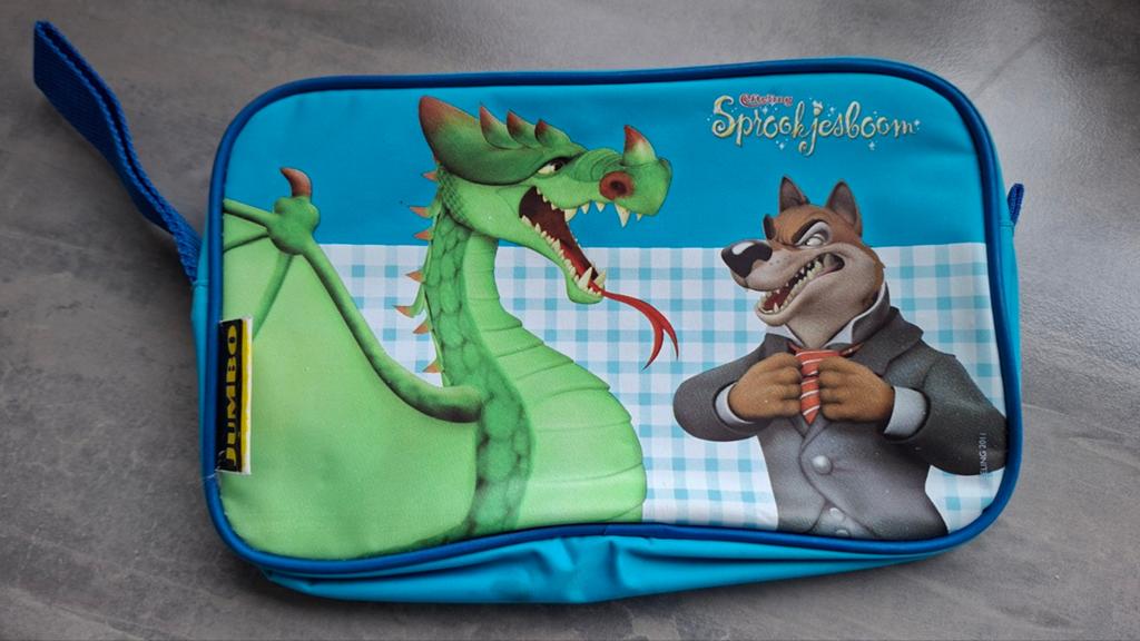 Efteling sprookjesboom toilettas met wolf en draak, Kinderen en Baby's, Ophalen of Verzenden