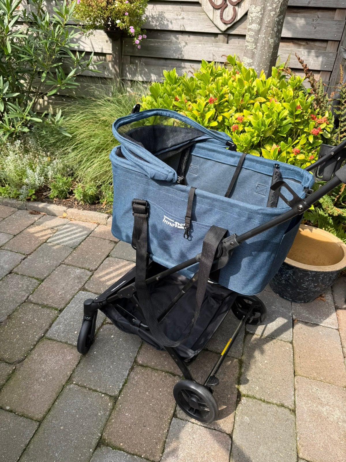 Honden buggy innopet, Dieren en Toebehoren, Honden-accessoires, Ophalen of Verzenden, Zo goed als nieuw