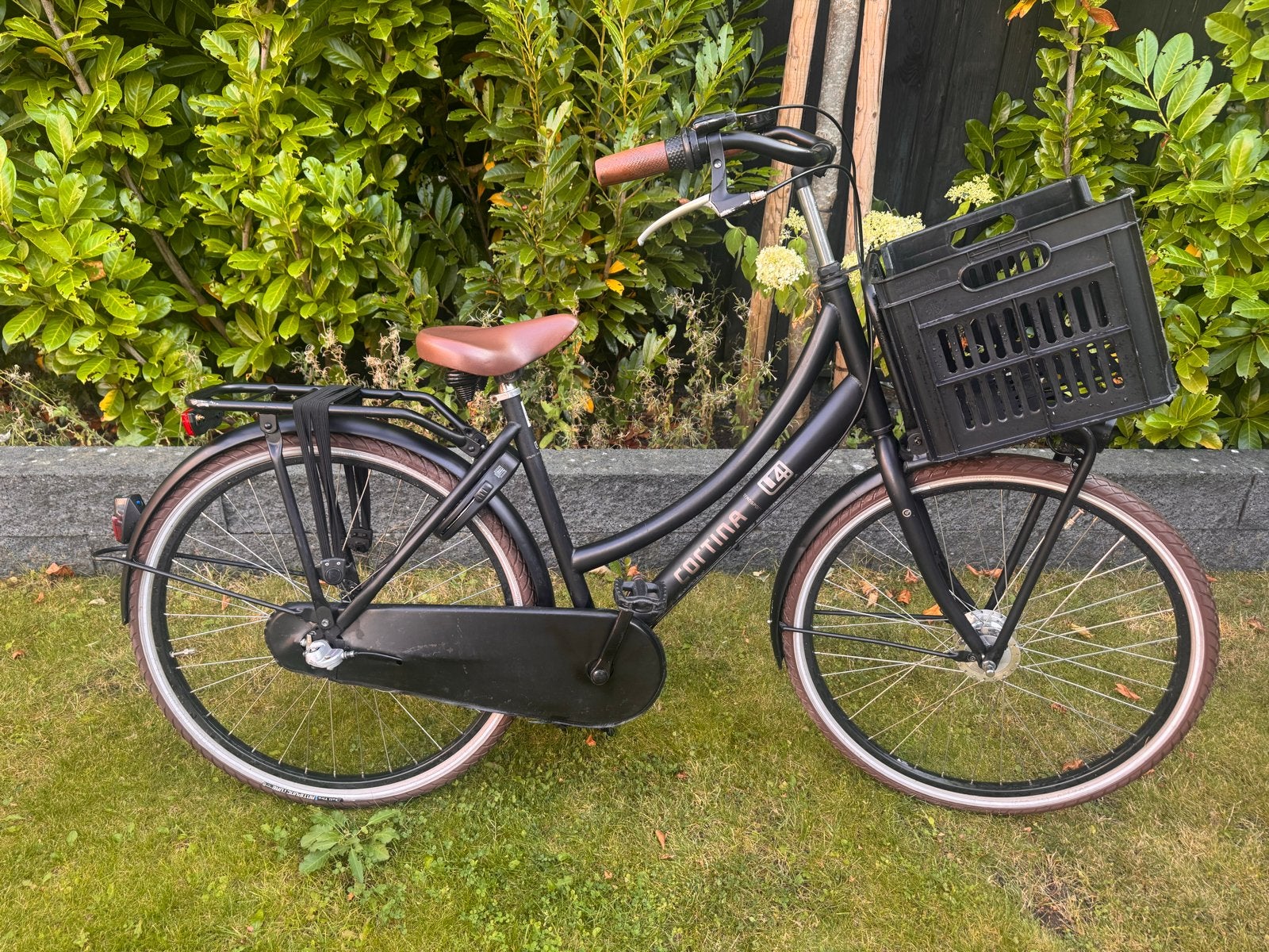 Cortina U4 Transportfiets - meisjesfiets, Fietsen en Brommers, Fietsen | Dames | Damesfietsen, Versnellingen, Zo goed als nieuw