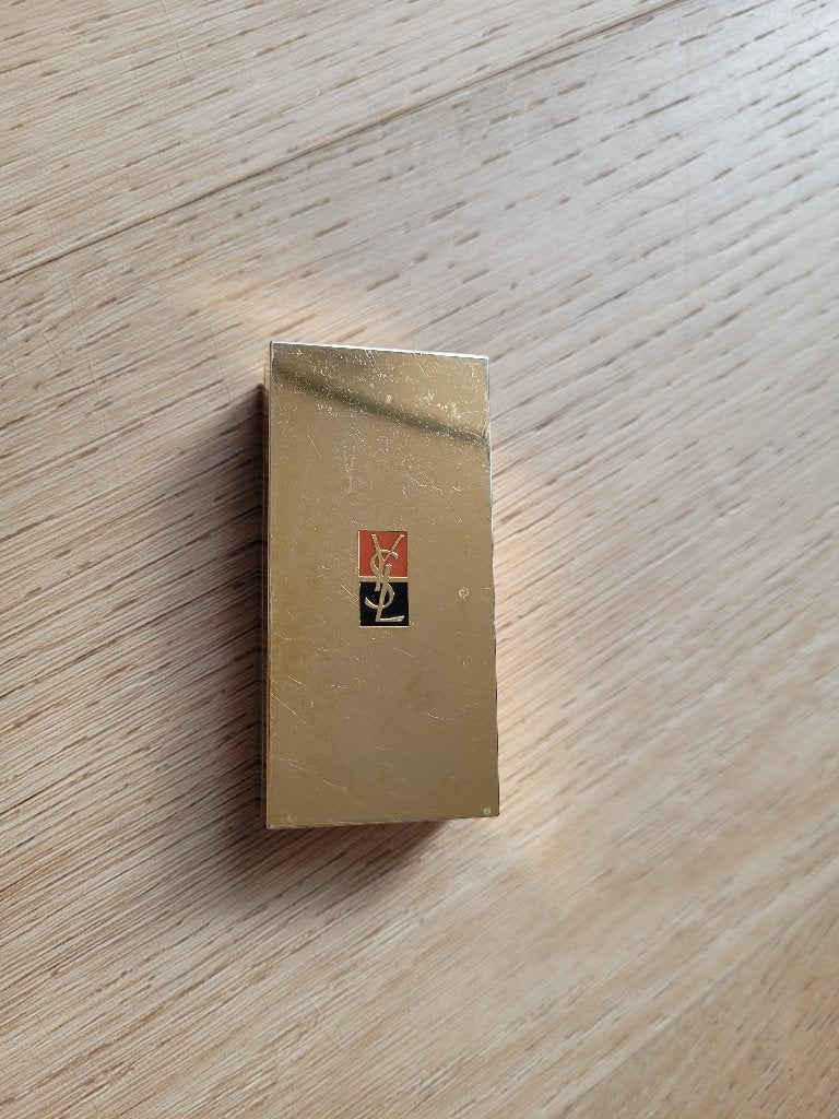 Yves Saint Laurent oogschaduw, Ogen, Ophalen of Verzenden, Zo goed als nieuw, Make-up