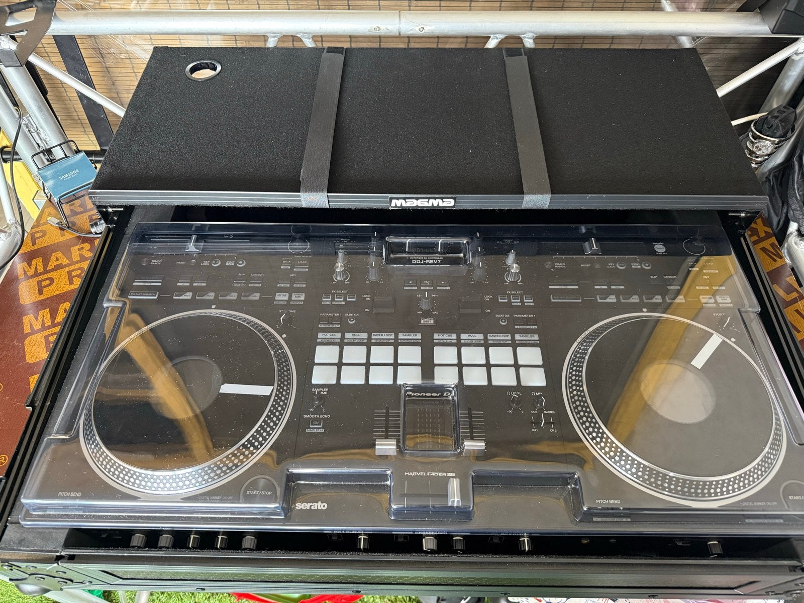 Pioneer DDJ-REV7 met Magma Flightcase en Decksaver, Ophalen of Verzenden, Zo goed als nieuw, Dj-set, Pioneer