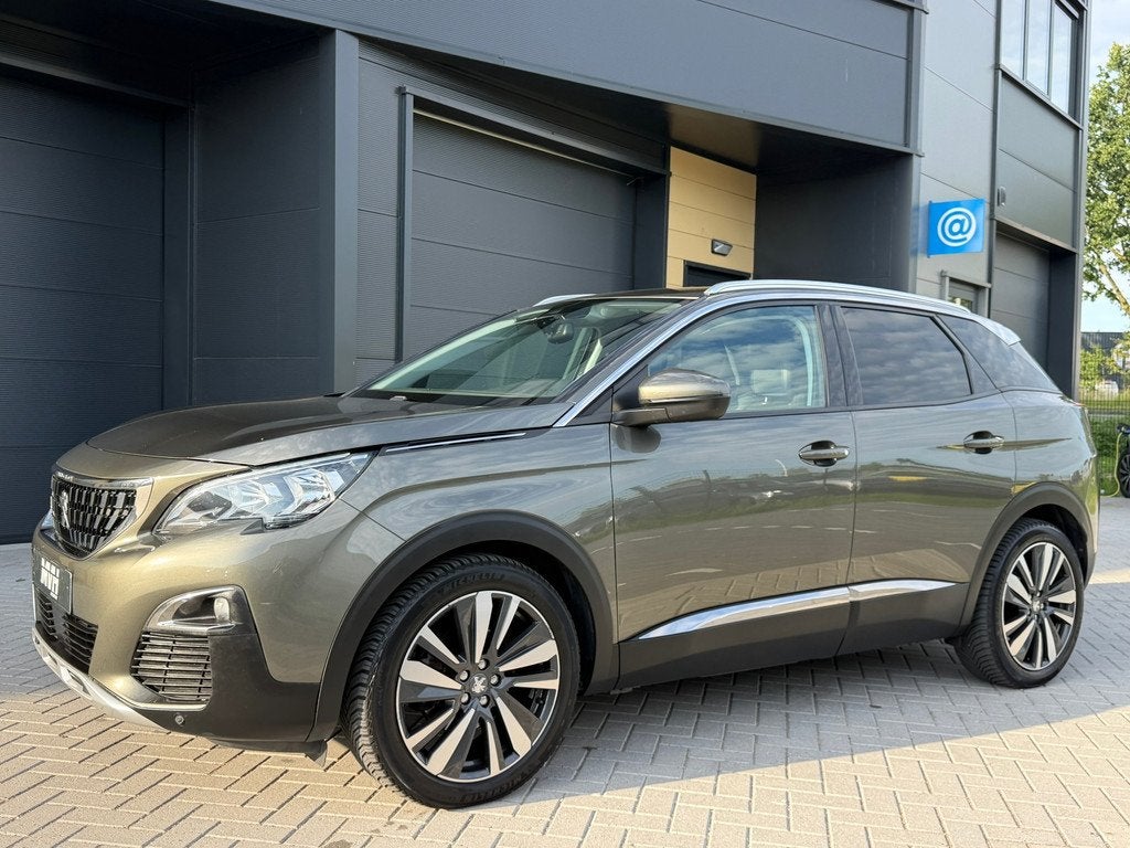Peugeot 3008 1.2 PureTech - Leder - Virtual - Camera - Sfeer, Gebruikt, 1199 cc, Bedrijf, Handgeschakeld