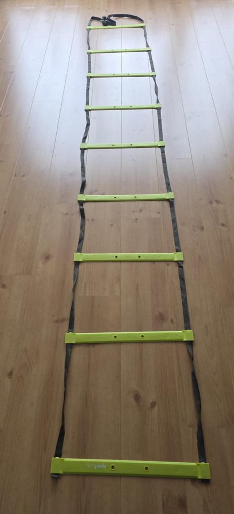 Sportbay Speedladder 4 meter - Agility Ladder, Sport en Fitness, Fitnessmaterialen, Zo goed als nieuw, Overige typen, Benen, Ophalen of Verzenden