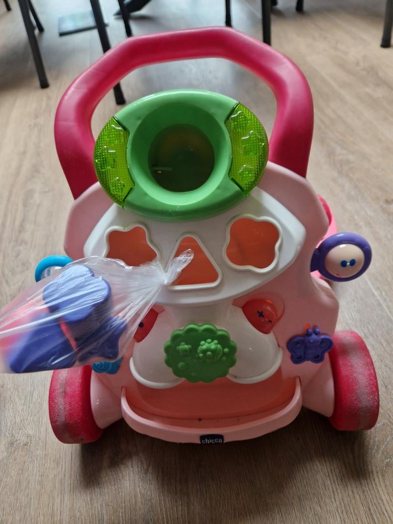 Chicco loopwagen met geluid en lichtjes, Ophalen, Gebruikt, Overige typen, Met geluid