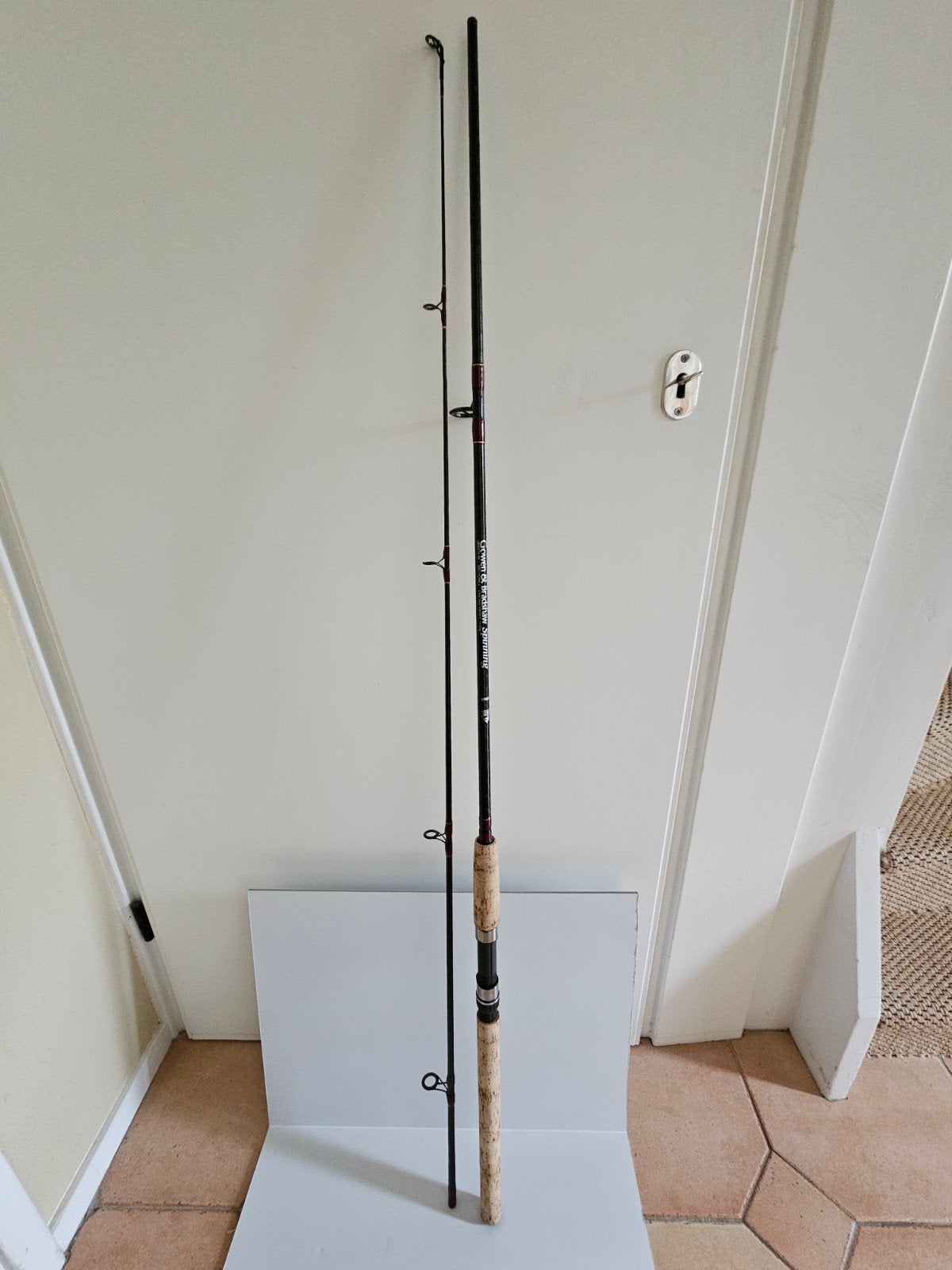 Gowen & Bradshaw Spinning Hengel - 2.40m, 10-30g, Watersport en Boten, Ophalen, Gebruikt, Werphengel