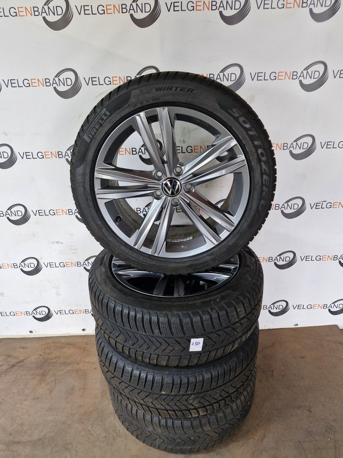 Winterset VW Arteon Passat T roc 245 45 18 5x112 sebring vag, 18 inch, ., Banden en Velgen, VW