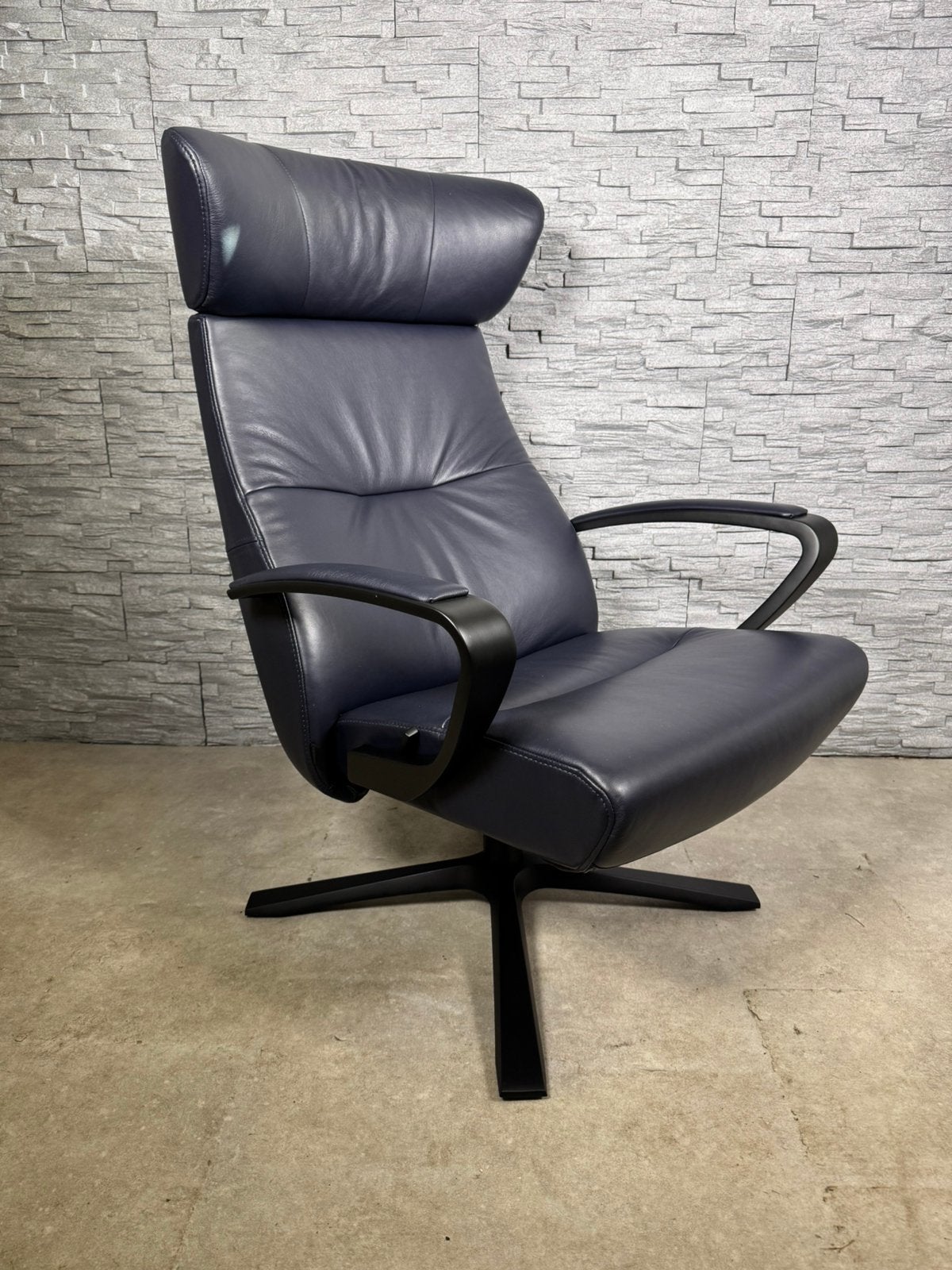 Conform Style fauteuil, Nappa leer, In Nieuwstaat., Conform, 75 tot 100 cm, Zo goed als nieuw, Leer