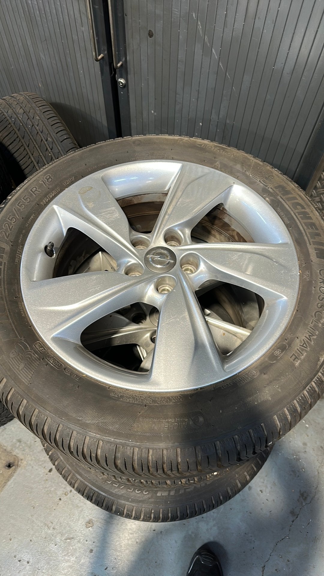 Opel grandland x velgen met banden te koop!, Auto-onderdelen, Banden en Velgen, Ophalen, Zomerbanden, Band(en)