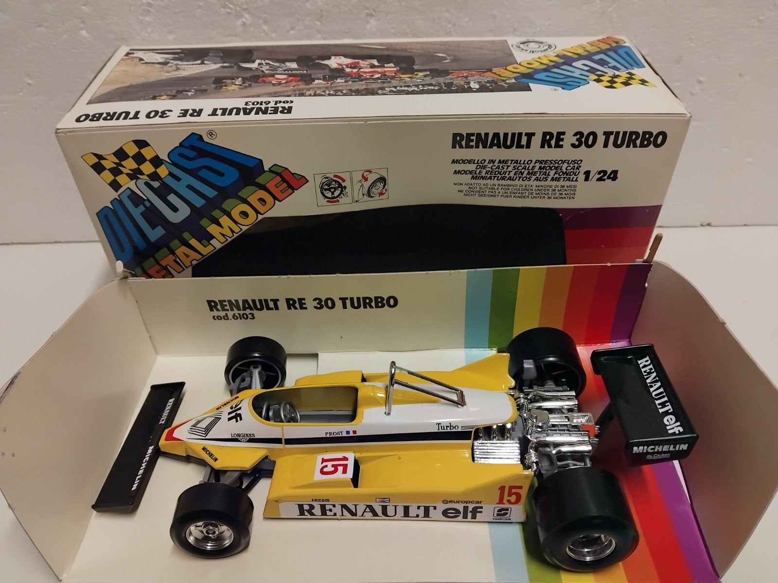 Old Bburago 1:24 Renault RE30 Turbo Prost Formule 1 ELF, Ophalen of Verzenden, Zo goed als nieuw, Auto, Bburago