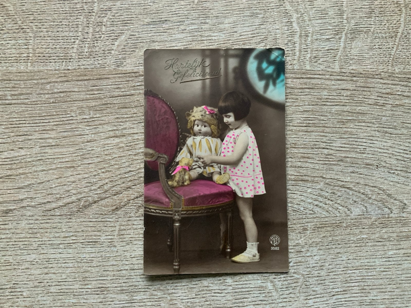 Meisje met pop., Ophalen of Verzenden, Voor 1920, Gelopen, Kinderen