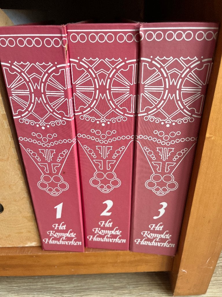 Het complete handwerken (3delig), Overige onderwerpen, Ophalen, Gelezen, Henriette Beukers