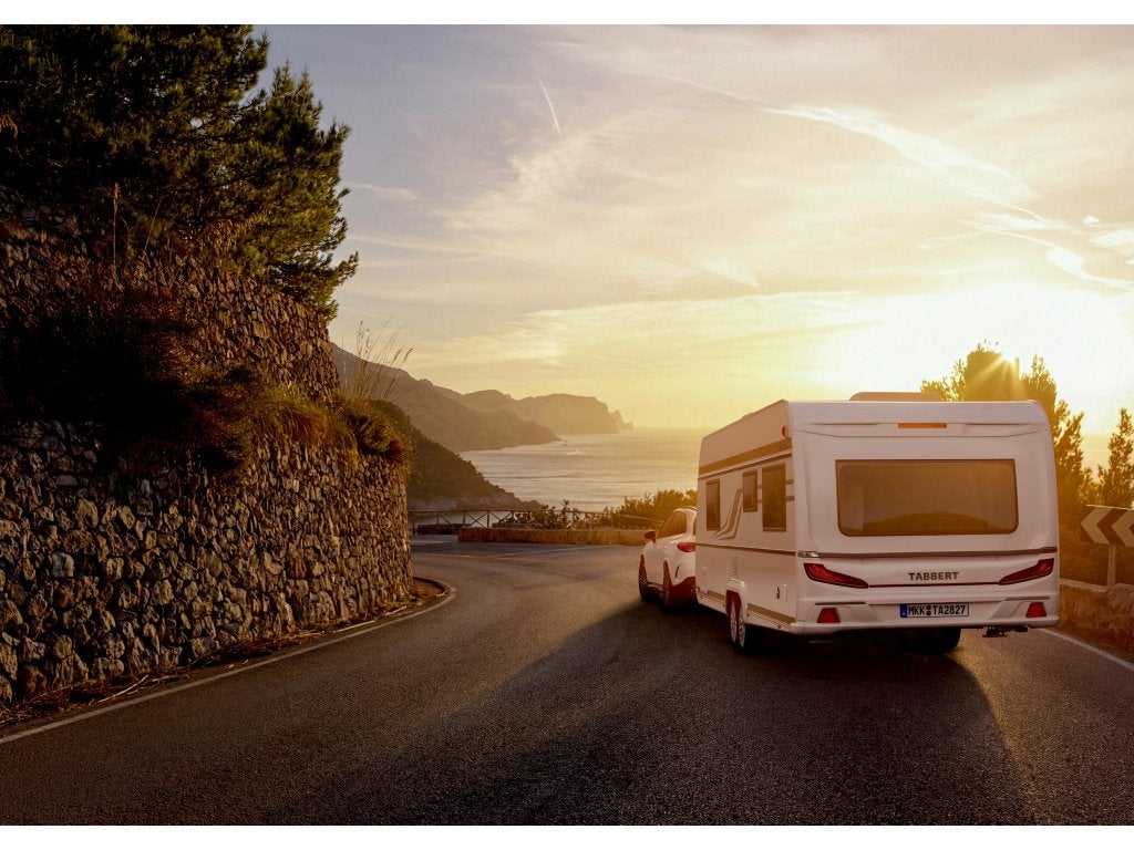 Tabbert Puccini 685 DF (2027) met Queensbed, ALDE verwarming, Rondzit, Tabbert, Bedrijf, 6 tot 7 meter