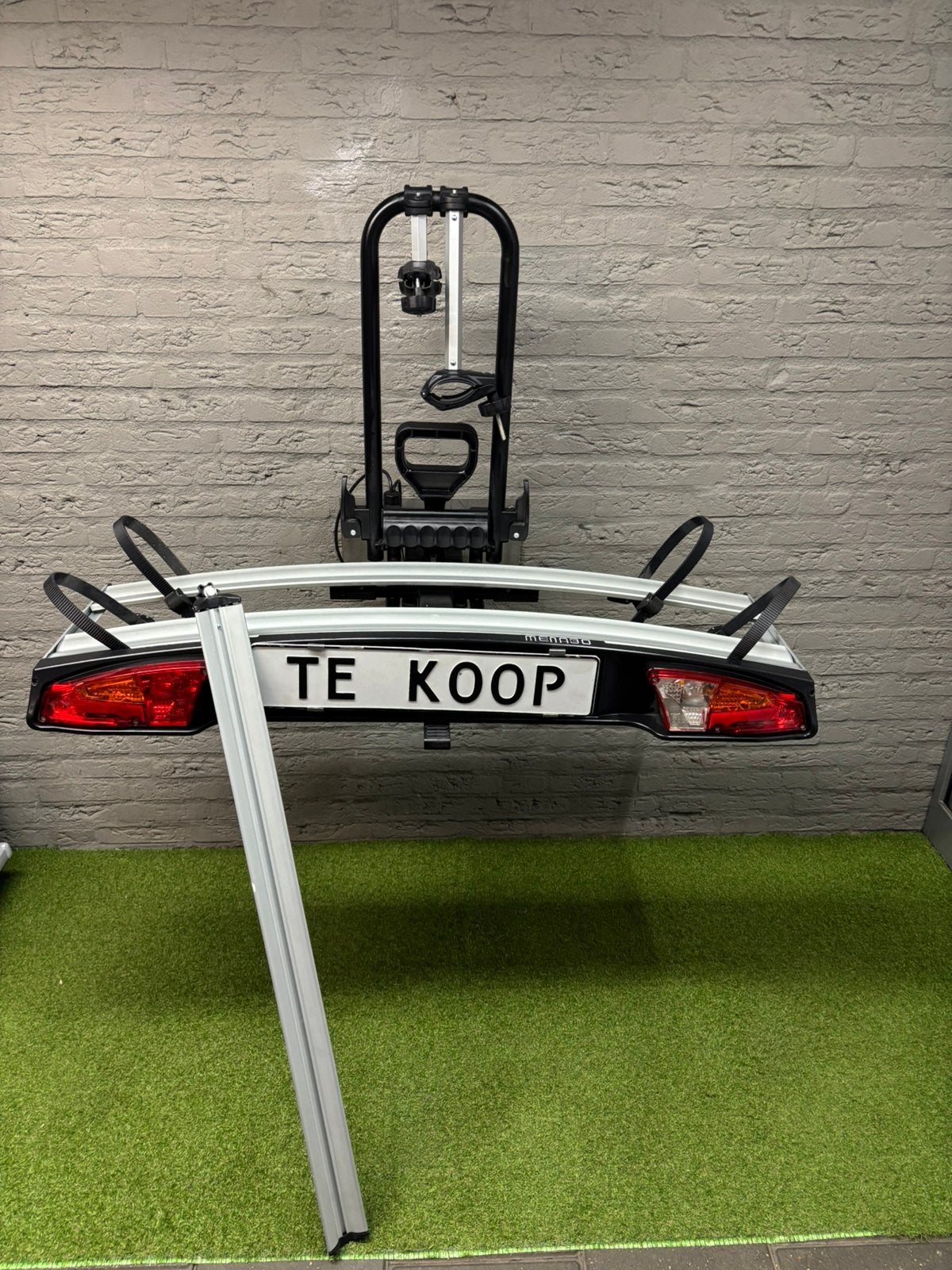 MENABO ALCOR 2 (elek)fietsen60kg/kantelb/klik&go/oprijgoot, Auto diversen, Fietsendragers, Elektrische fiets, Ophalen of Verzenden