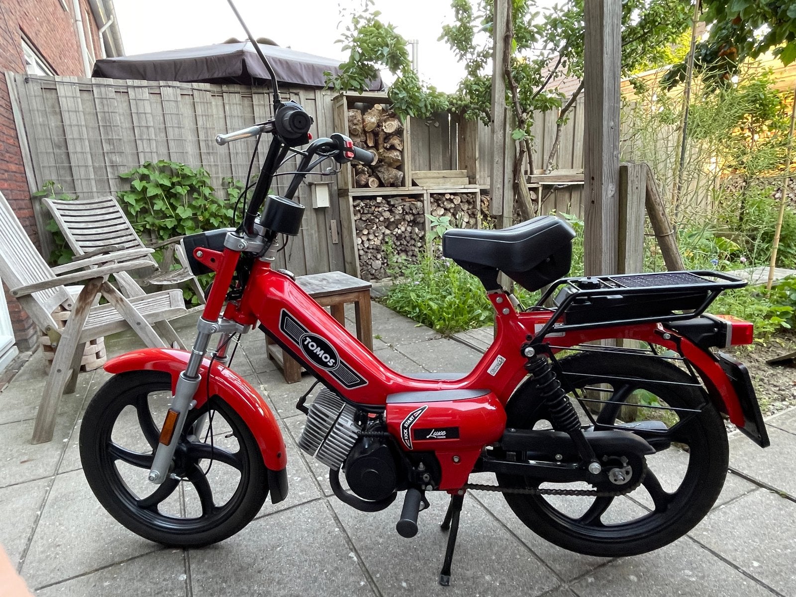 Tomos Luxe  snorfiets - Zo goed als nieuw, slechts 1135 km!, Fietsen en Brommers, Brommers | Tomos, Ophalen, Overige modellen