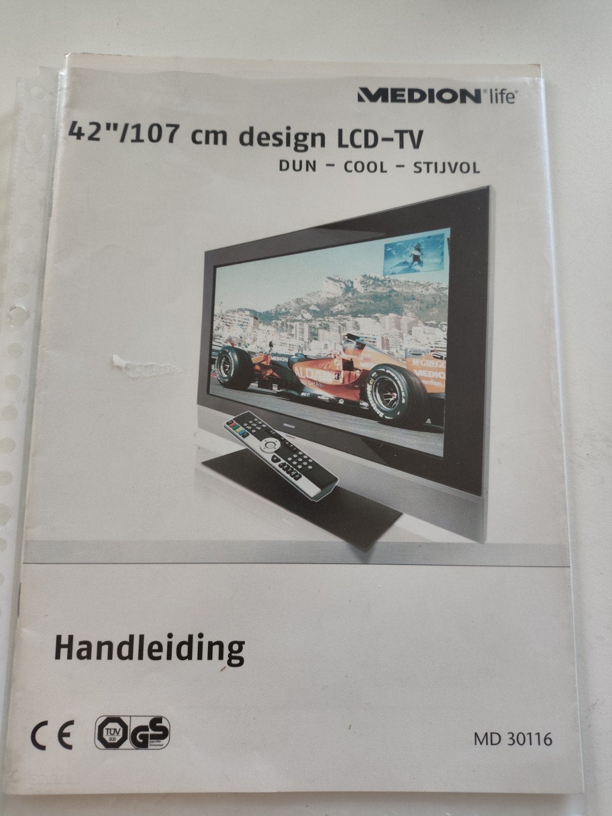 Medion Life 42"/107 cm LCD TV met afstandsbediening, Ophalen