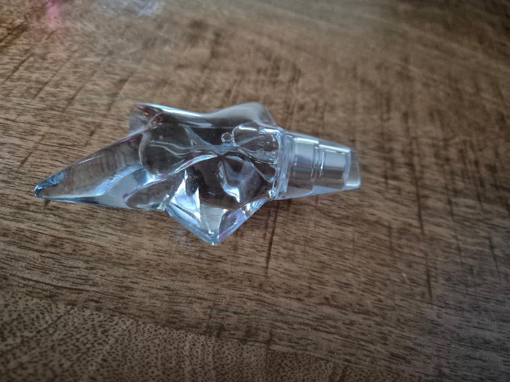 Mugler, Ophalen, Nieuw