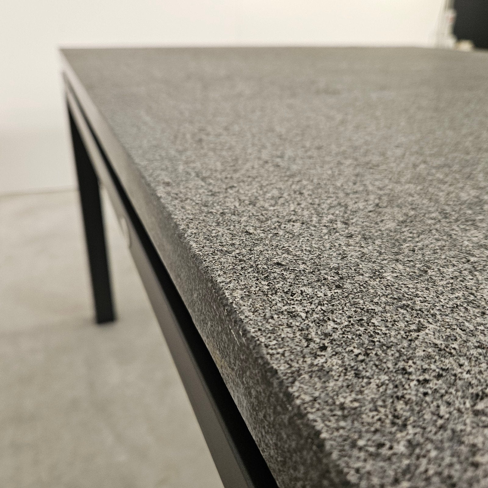 Buitentafel graniet Hartman, Tuin en Terras, Tuintafels, Ophalen, Gebruikt, Rechthoekig, Aluminium
