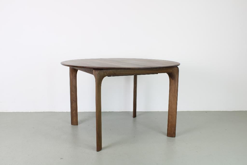 Artisan Fin uitschuiftafel rond, 125 cm + 55 cm, walnoot, Ophalen, Rond, Nieuw, Vijf personen of meer