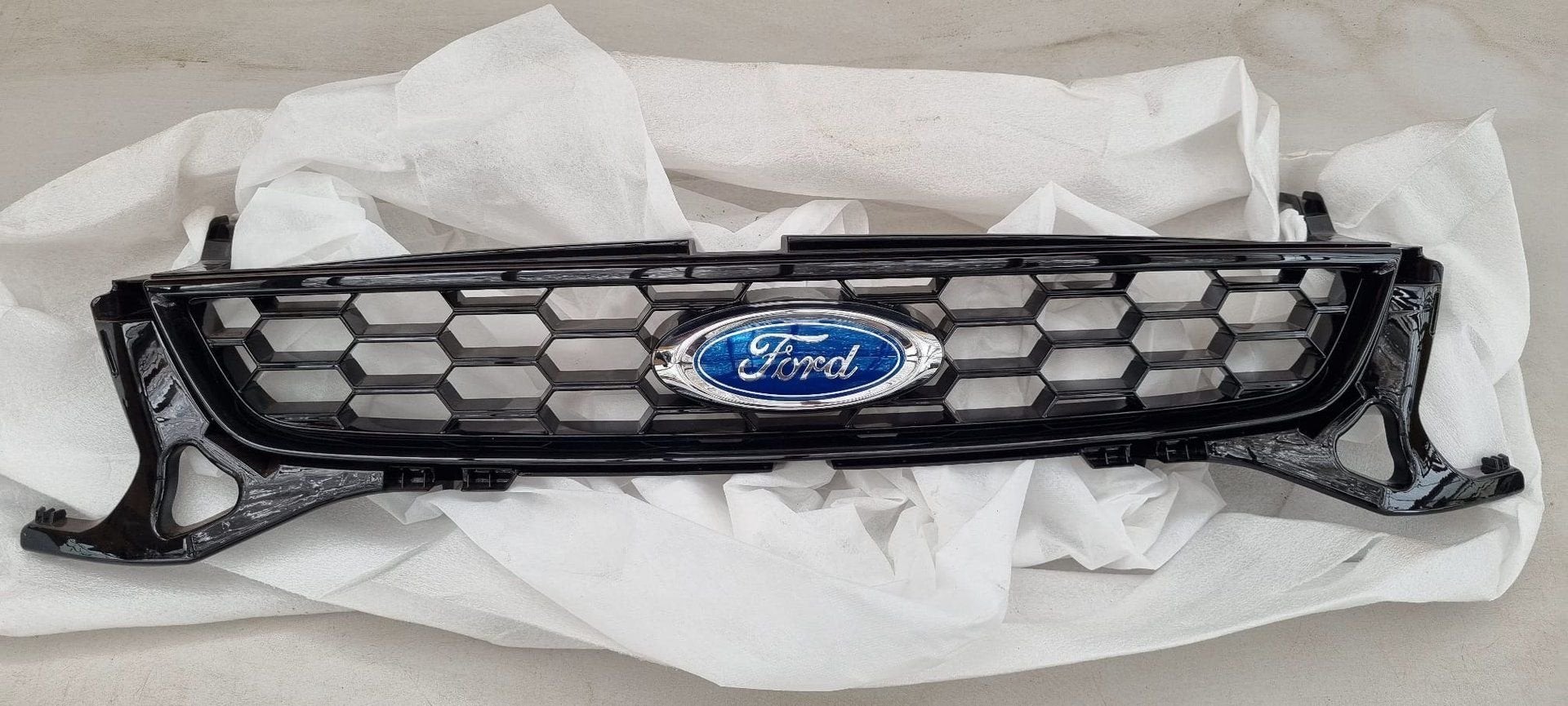 FORD MONDEO MK4 GRILLE 1451951 NIEUW, Gebruikt, -, -, Ophalen of Verzenden
