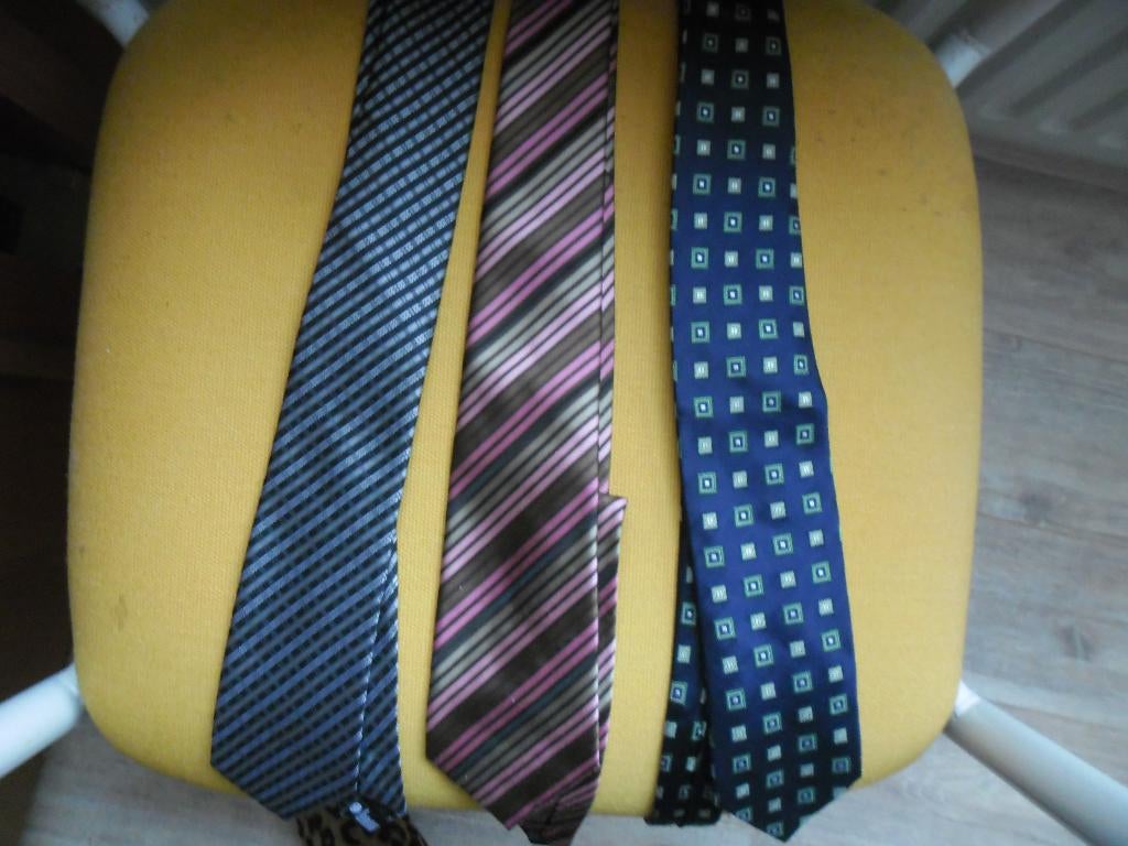 3 stuks z.g.a.n. stropdassen., Sartoriale, Overige kleuren, Ophalen of Verzenden, Zo goed als nieuw