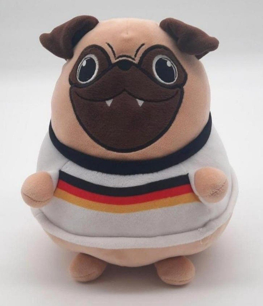 Mascotte Mopshond Duitsland ca. 24cm hoog, Ophalen of Verzenden, Zo goed als nieuw, Hond, Middelgroot (20 tot 80 cm)