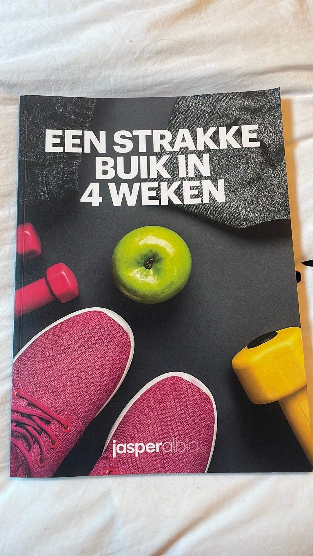 Boek een strakke buik in 4 weken - jasper Alblas, Ophalen of Verzenden, Zo goed als nieuw, Overige typen