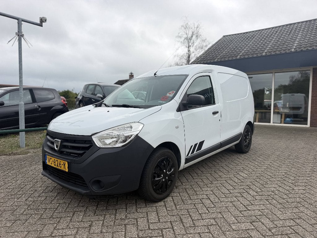 Dacia Dokker 1.5 dCi 75 Ambiance Airco Camera Trekhaak, Euro 5, Stof, 74 pk, Zwart