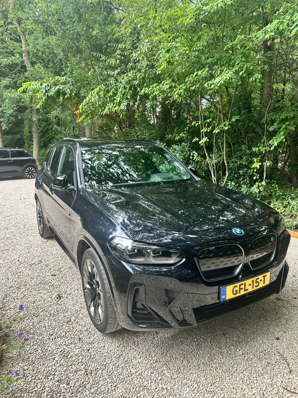 BMW iX3 High Executive 2024 Zwart (BTW verrekenbaar), Auto's, BMW, Automaat, Achterwielaandrijving, 750 kg, Zwart