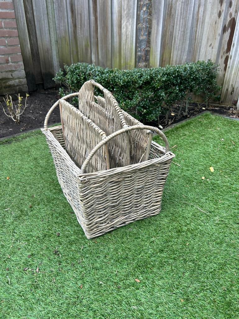 Rotan Tijdschriftenmand - Grijs gevlochten, Ophalen of Verzenden, Gebruikt