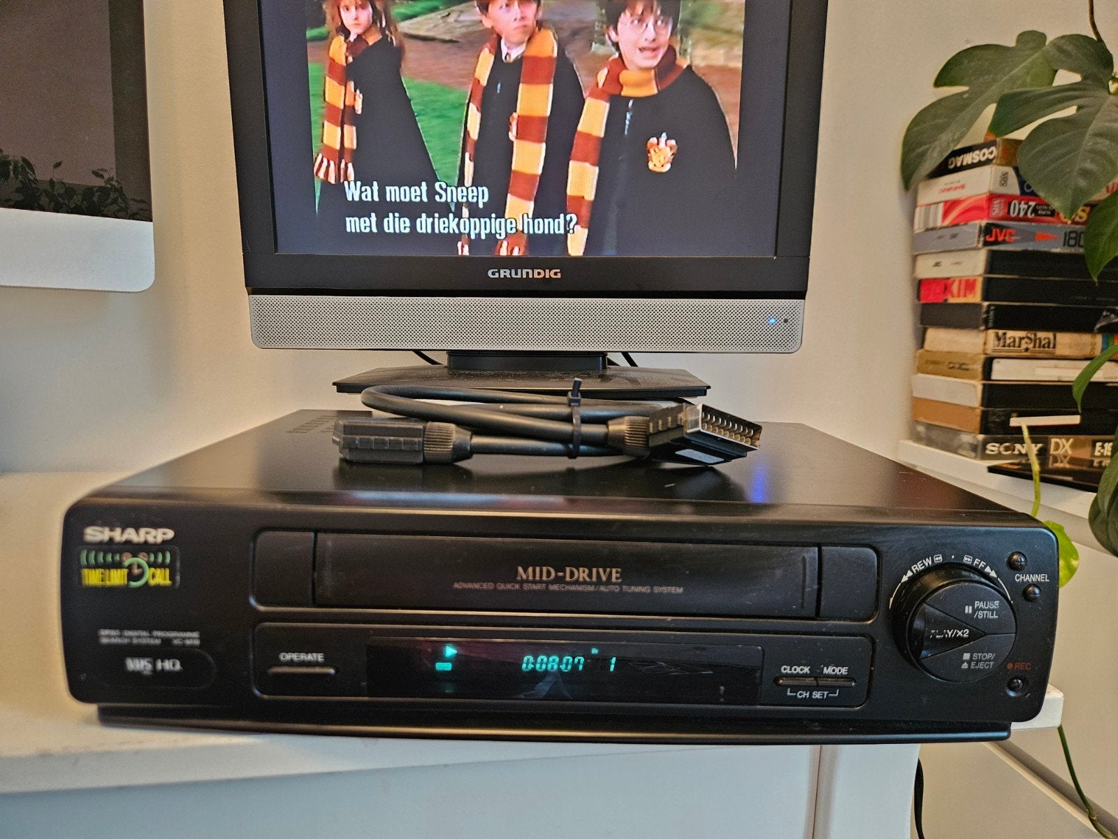 Sharp VHS VC-M19 HQ Videorecorder, Ophalen of Verzenden, Zo goed als nieuw, VHS-speler of -recorder
