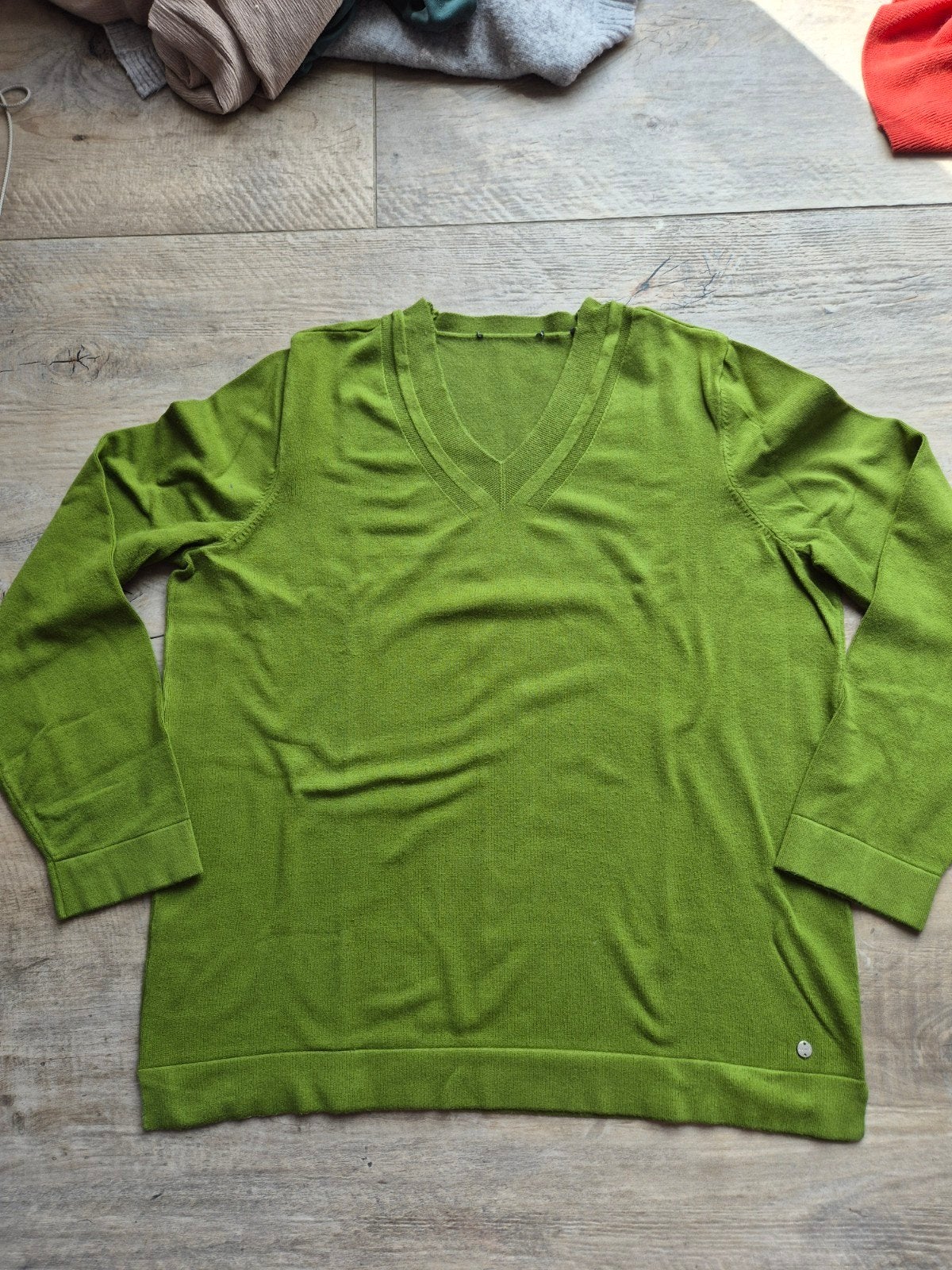 Bonita Groene V-hals trui, Kleding | Dames, Maat 42/44 (L), Ophalen of Verzenden, Onbekend, Gedragen