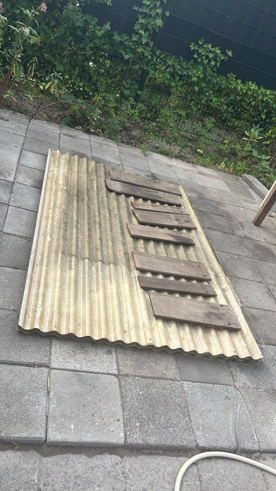 Gebruikte golfplaat met houten latten, Ophalen, Kunststof, Gebruikt, Overige kleuren