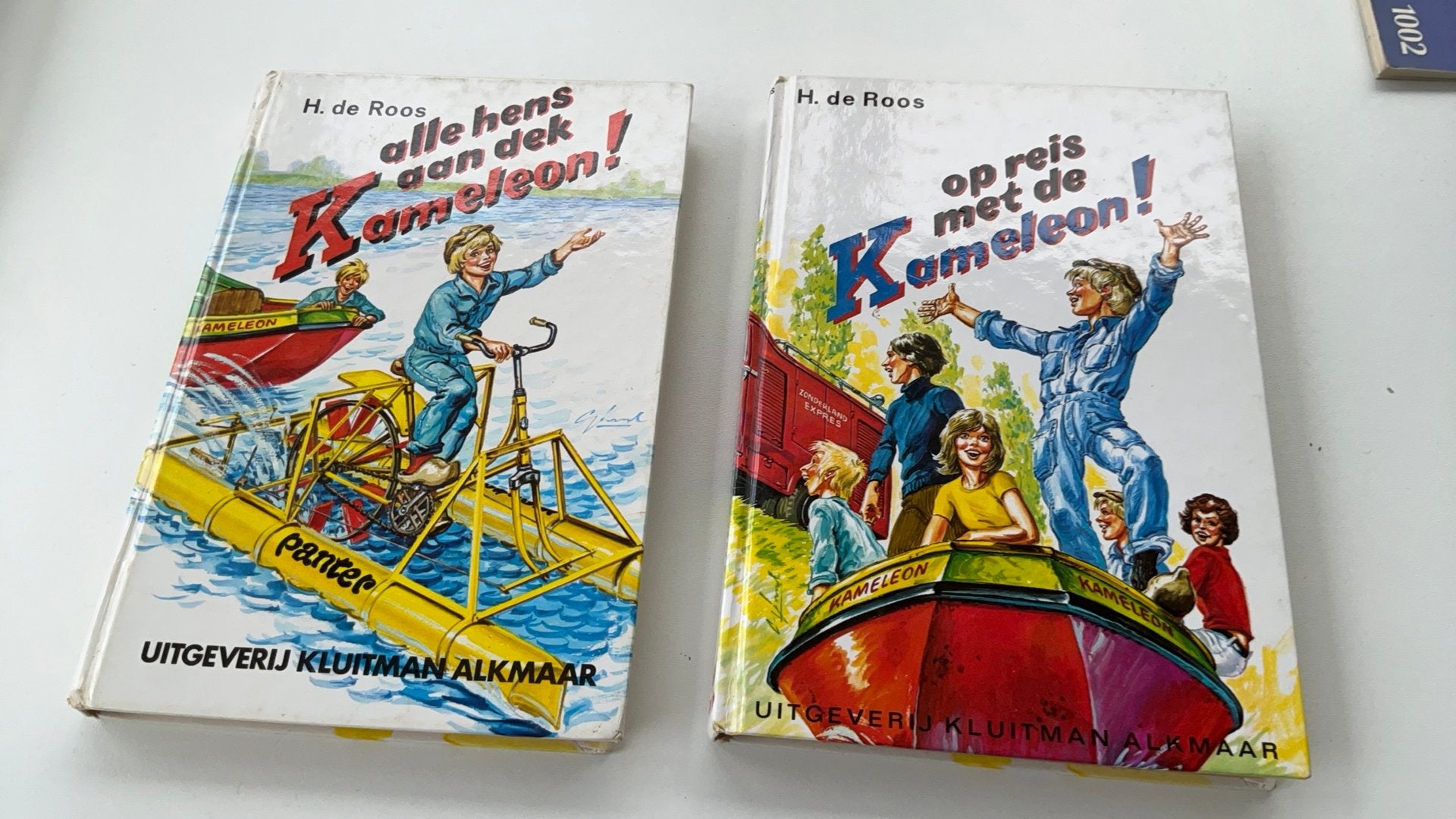 H. De Roos, 2 kameleon boeken, Boeken, Ophalen of Verzenden, Gelezen