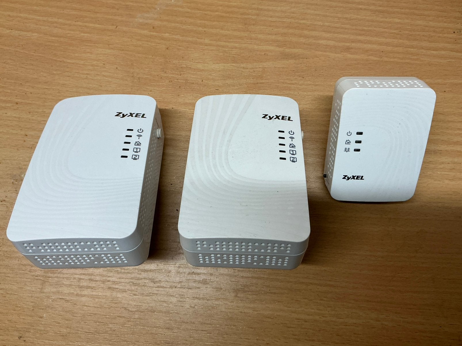 Zyxel PLA 4231 powerline adaptor, Ophalen of Verzenden, Gebruikt