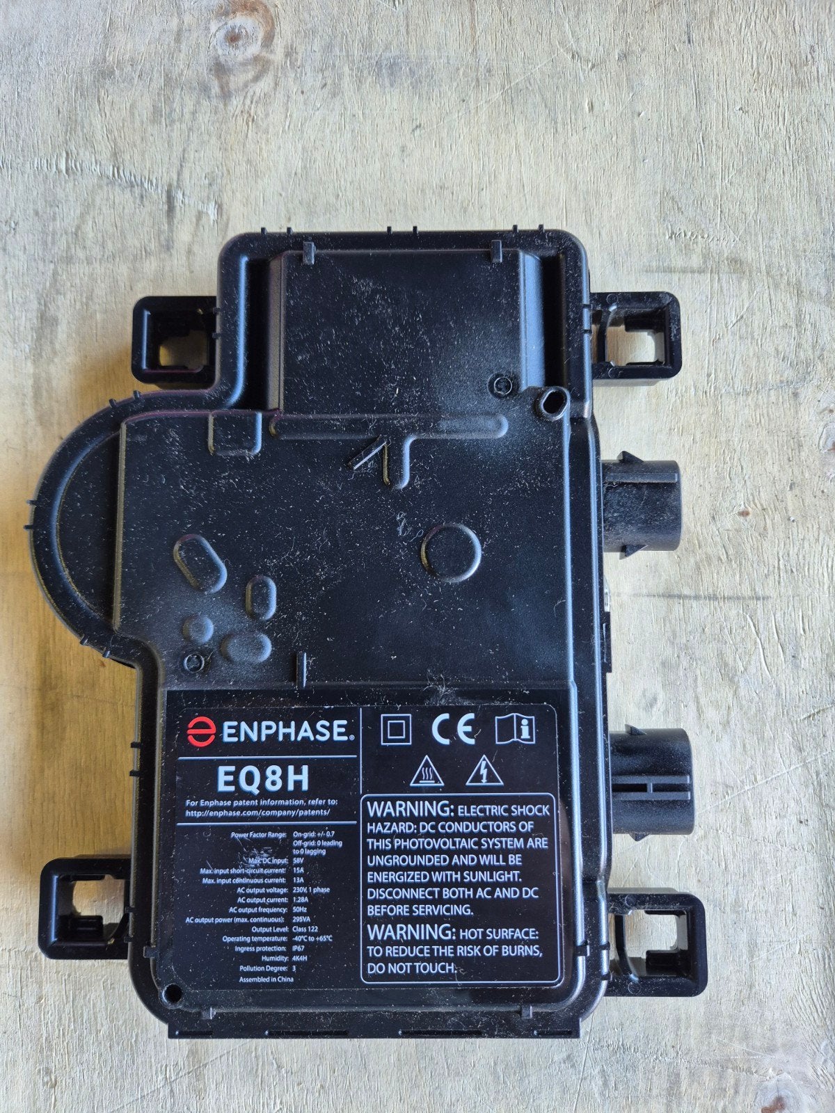 enphase Micro omvormer, Ophalen of Verzenden, Nieuw