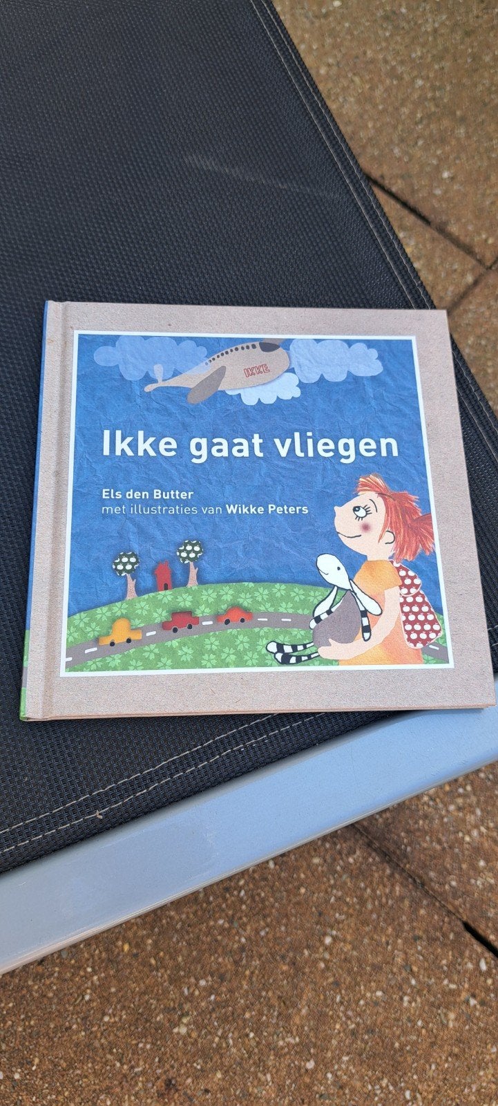 Ikke gaat vliegen - Els den Butter, Ophalen of Verzenden, Zo goed als nieuw, Els den Butter, Voorleesboek