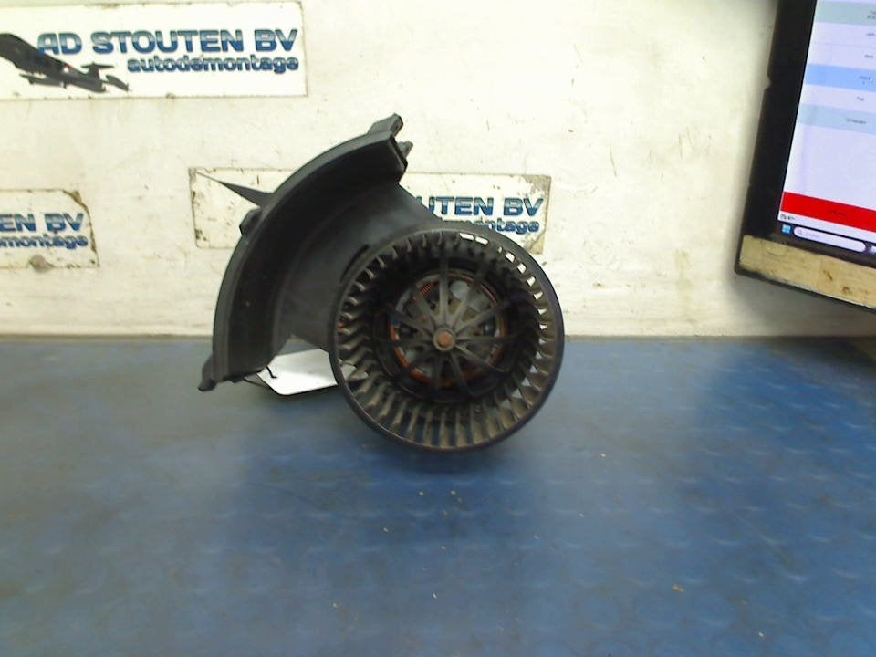 Kachel Ventilatormotor Volkswagen Transporter T5 7E1820021, Gebruikt, Volkswagen, Volkswagen AG, Kundenbetreuung@volkswagen.de