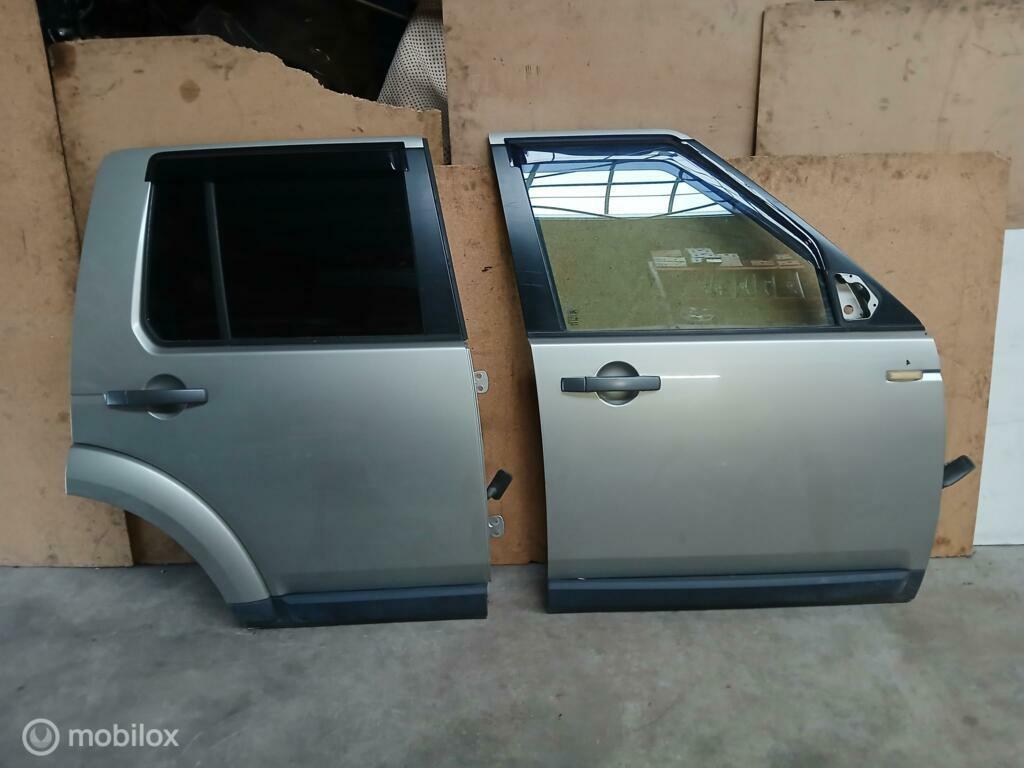 Deur Land Rover Discovery 4 IV Portier rechts voor achter, Land Rover, Deur, Achter, Ophalen of Verzenden